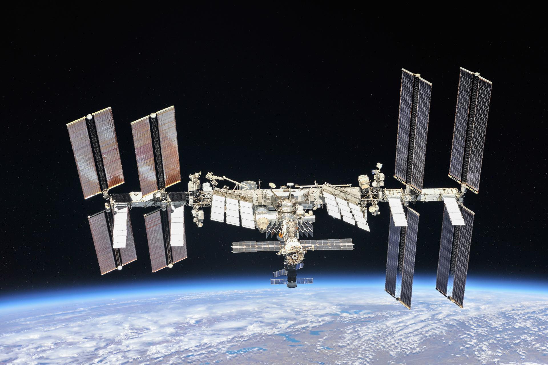 ISS-2018